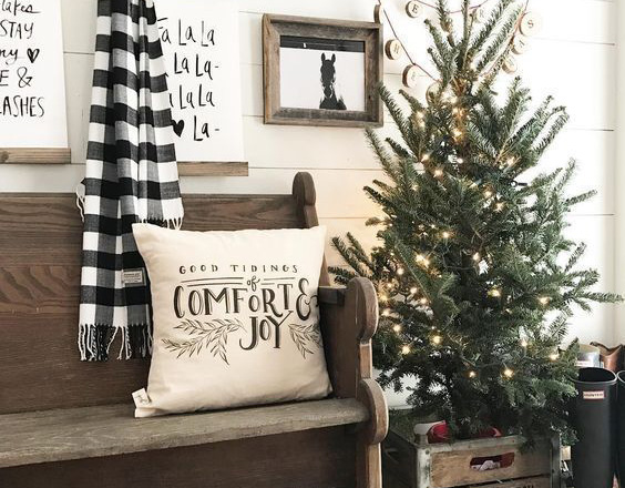 31 Farmhouse Christmas Decor Ideas