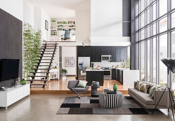 How To Make The Most Of A Large Living Space