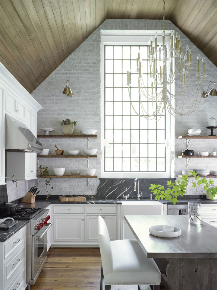 Timeless and Singular Kitchen Designs