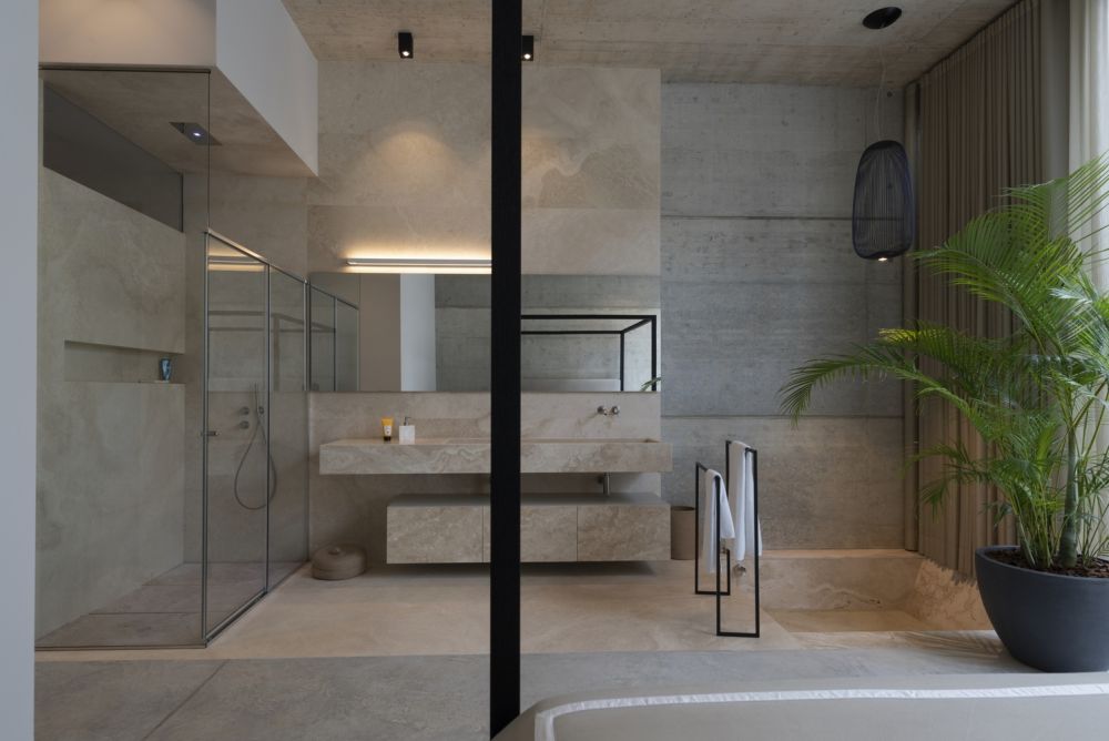 The palette of materials, finishes and colors is very simple and focused around neutral, natural choices
