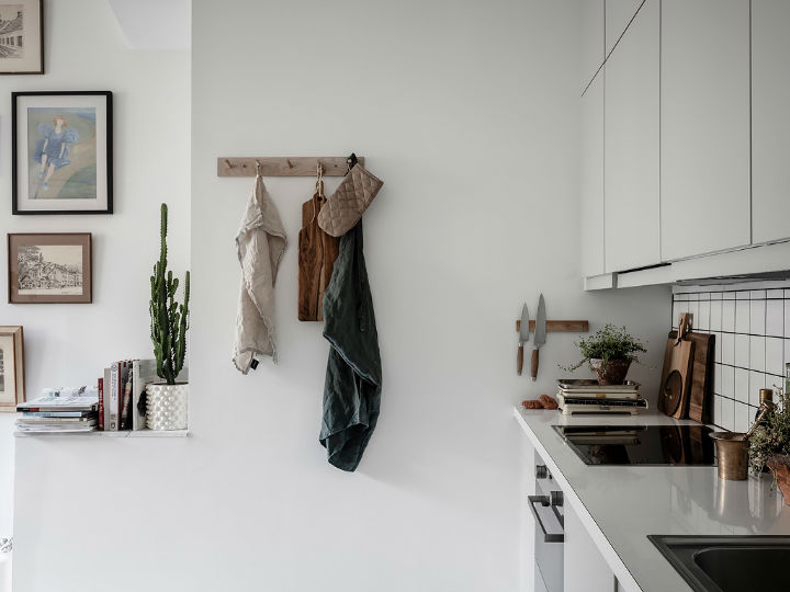 Scandinavian Cozy and Inviting Apartment interior 20