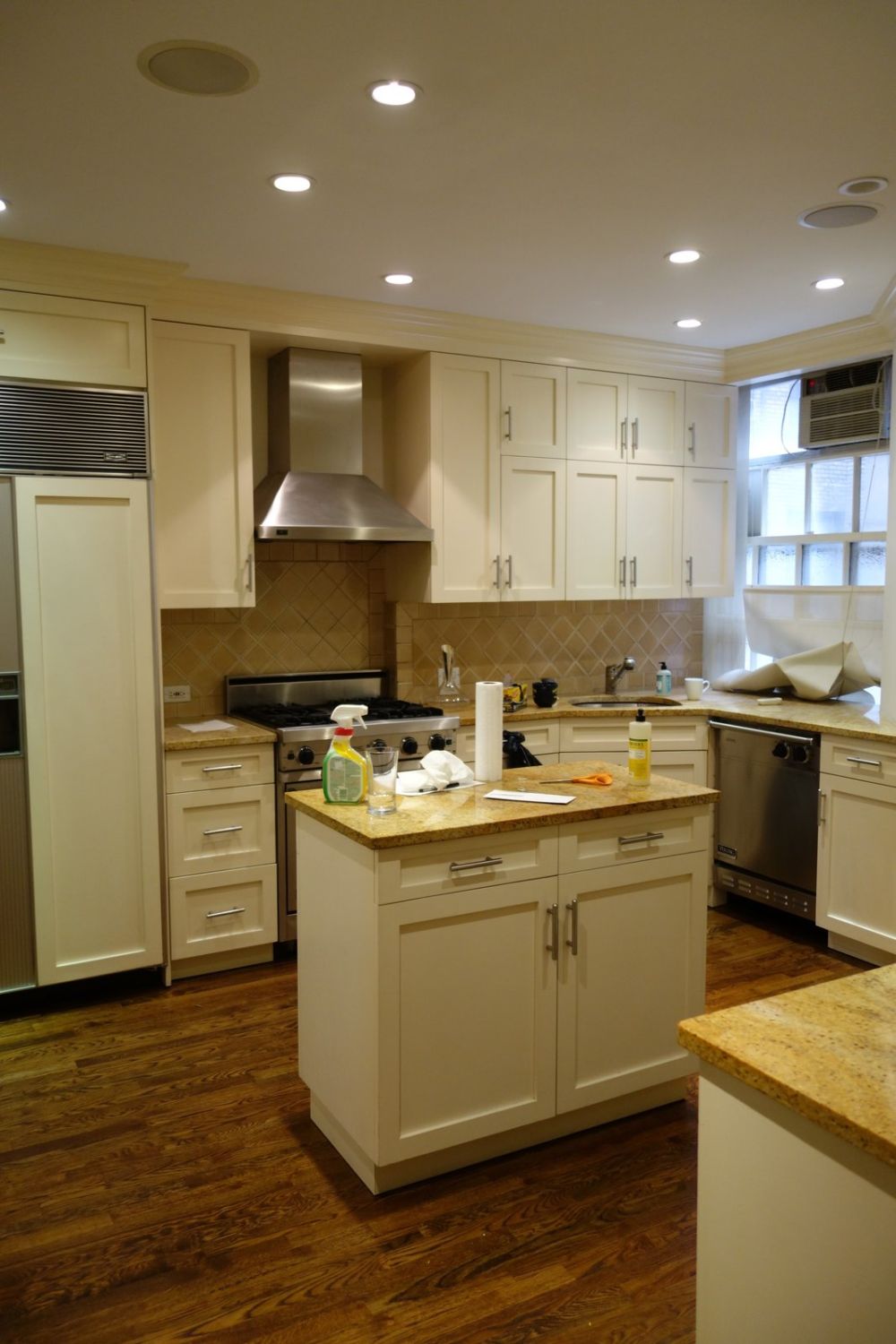 The initial kitchen setup featured lots of furniture which created a rather cluttered appearance