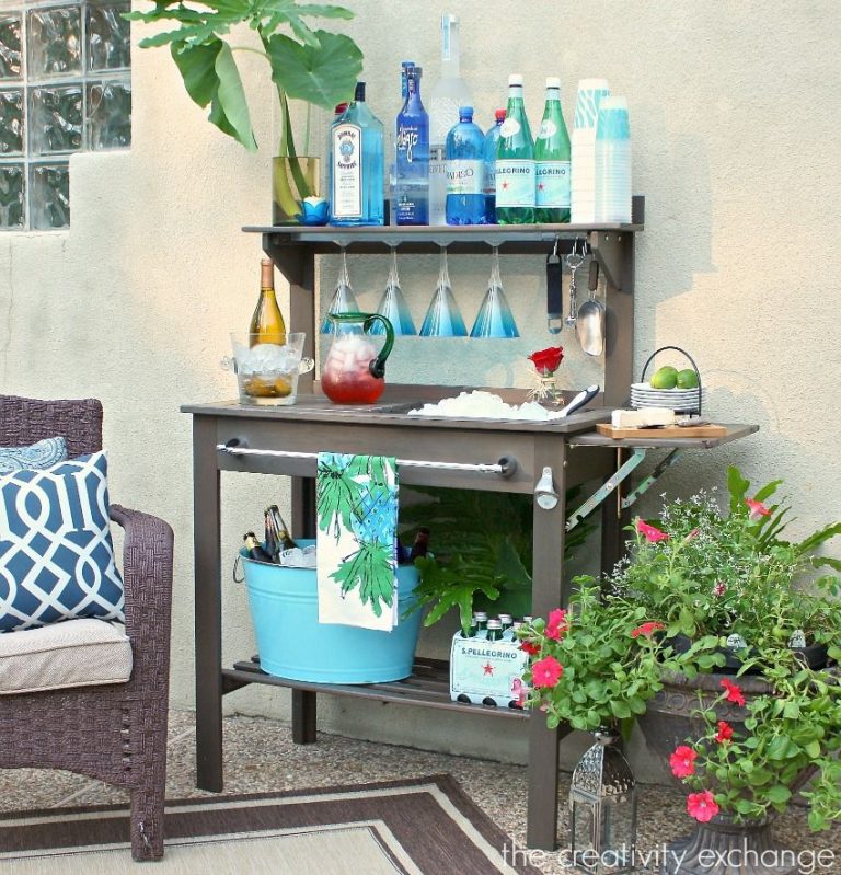 Awesome DIY Bar Ideas For The Perfect Summer Project