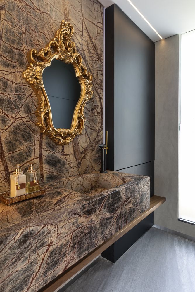 This is an exceptional bathroom mirror, one which doubles as a focal point and an eye-catching decoration