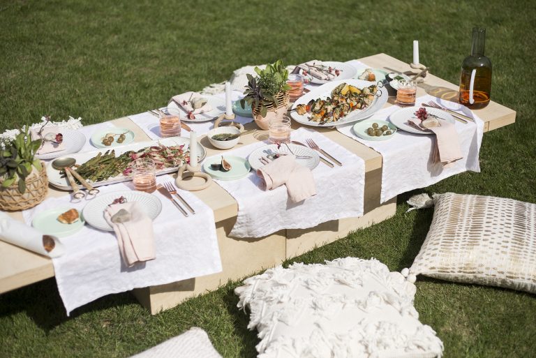 5 Essentials for Outdoor Entertaining