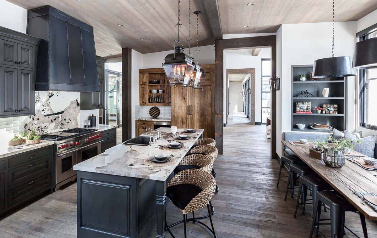 The kitchen is open and has a very inviting look and feel, thanks to the materials and finishes used throughout