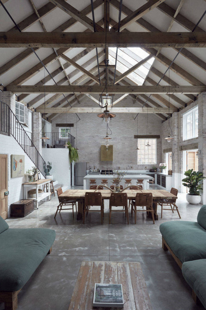 Beautiful and Timeless Interiors With Use of Natural Materials