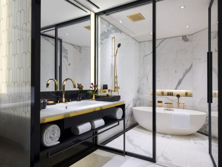 20 Exquisite Shower Designs To Inspire Your Next Remodel
