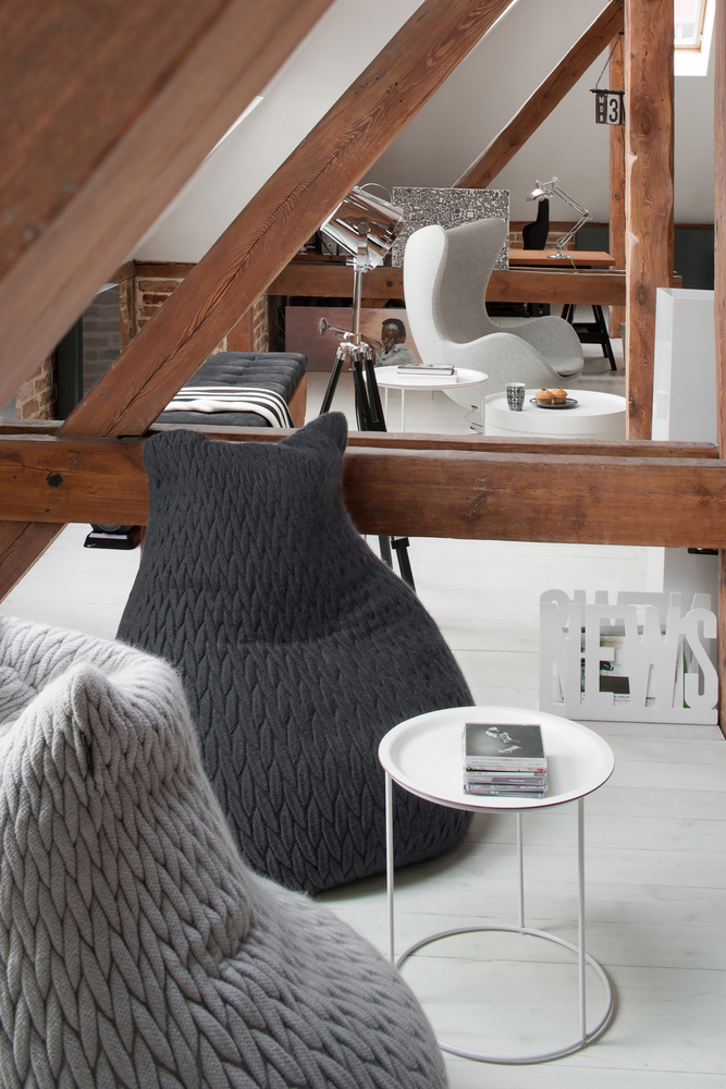 A cozy nook for reading and listening to music was set up on the mezzanine level