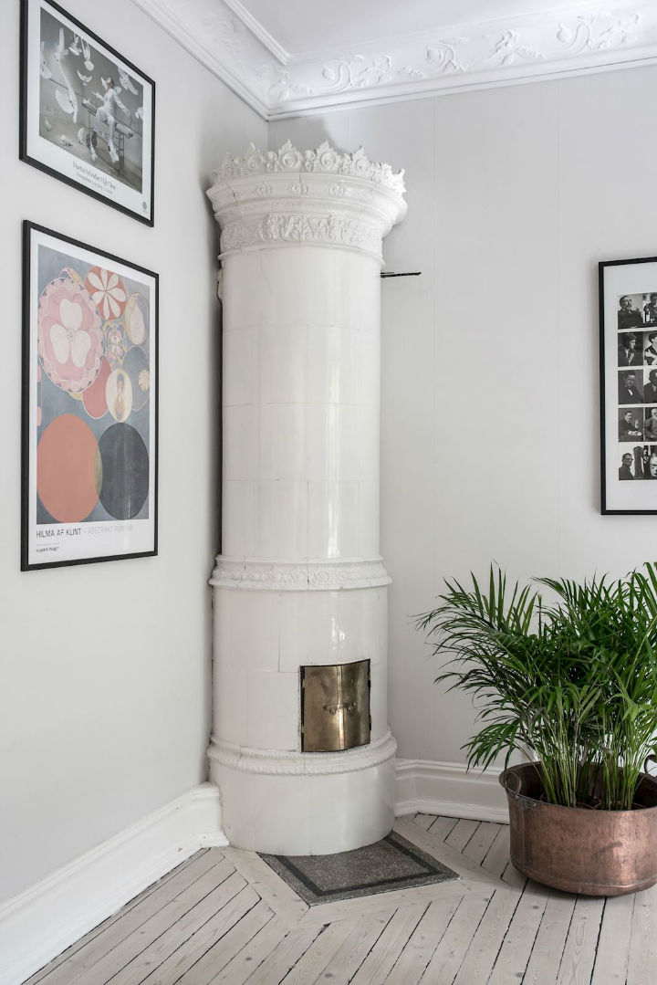 Charming Scandinavian Apartment interior design 7