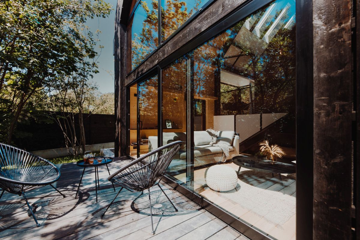 The indoor-outdoor transition is meant to be very natural and convenient