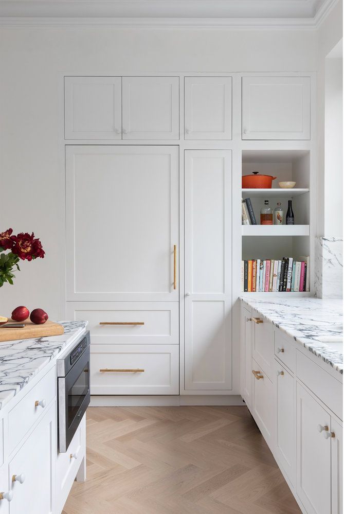 all white kitchen design idea 22