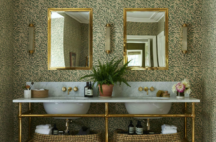 English 1960s and 70s Inspired Interior design 7