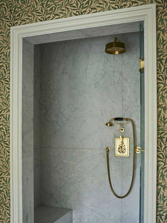English 1960s and 70s Inspired Interior design 6