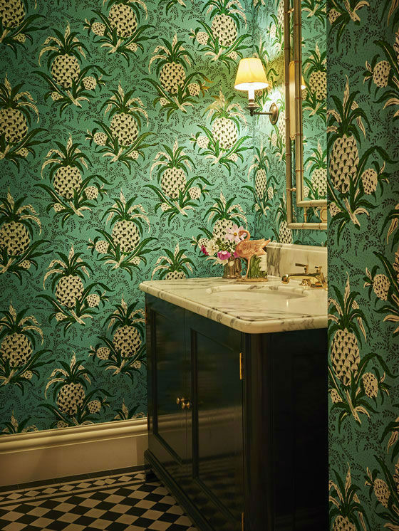 English 1960s and 70s Inspired Interior design 8