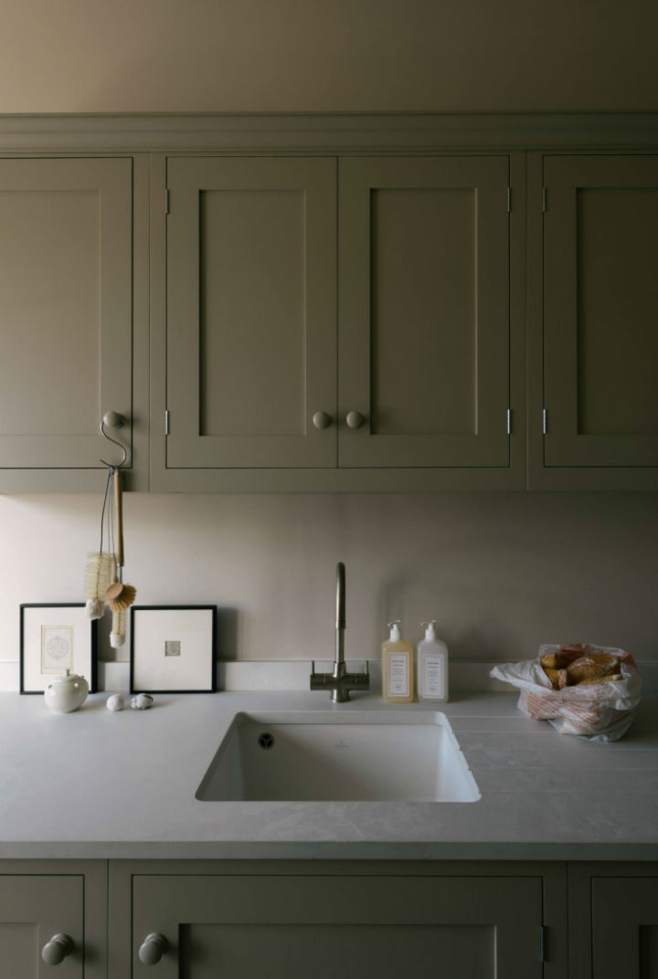 English Shaker Kitchen Design 22