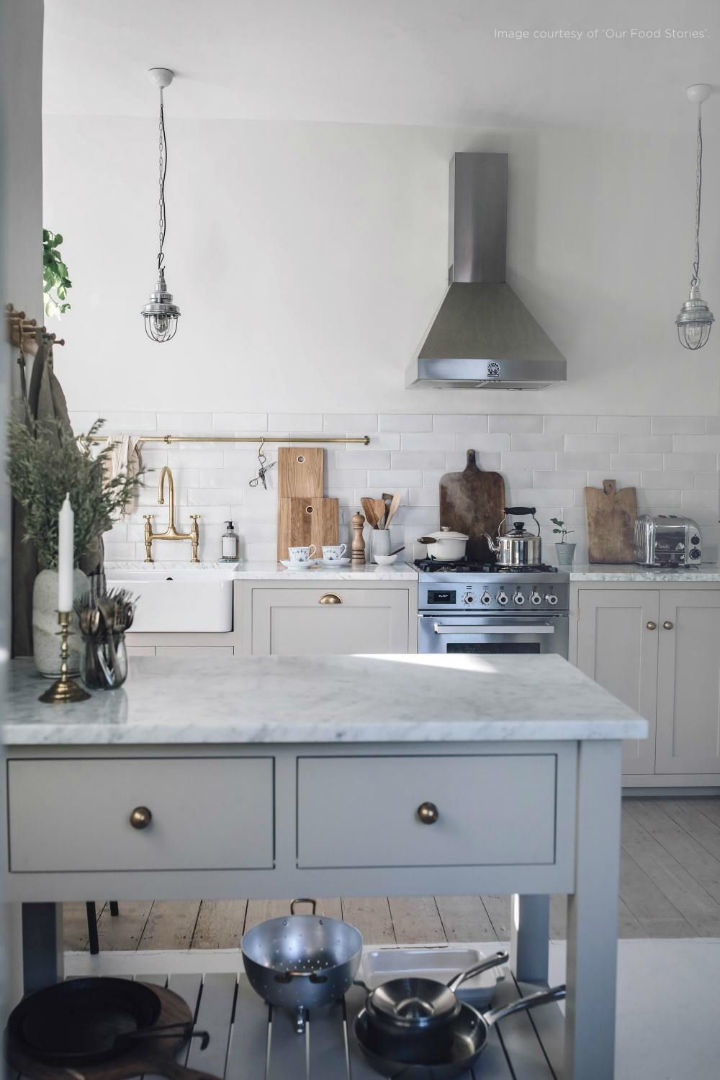 English Shaker Kitchen Design 36