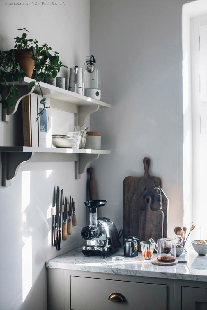 English Shaker Kitchen Design 38