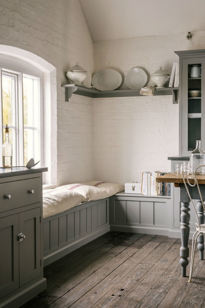 English Shaker Kitchen Design 47