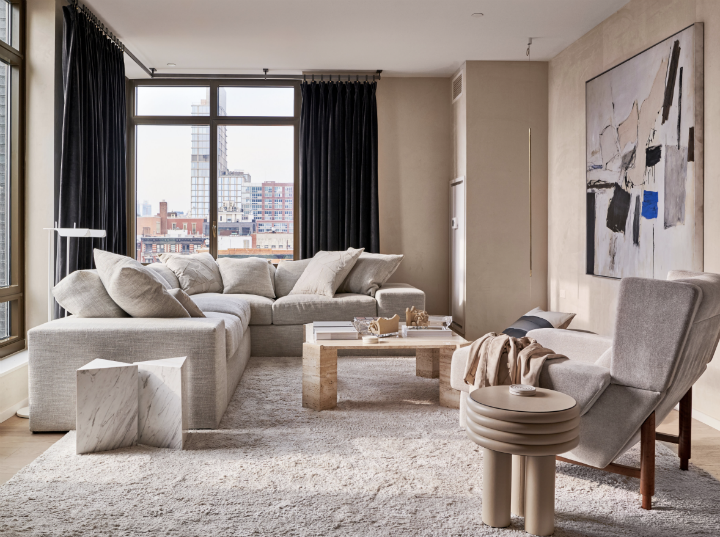 Sophisticated Comfortable and Chic Interior 21
