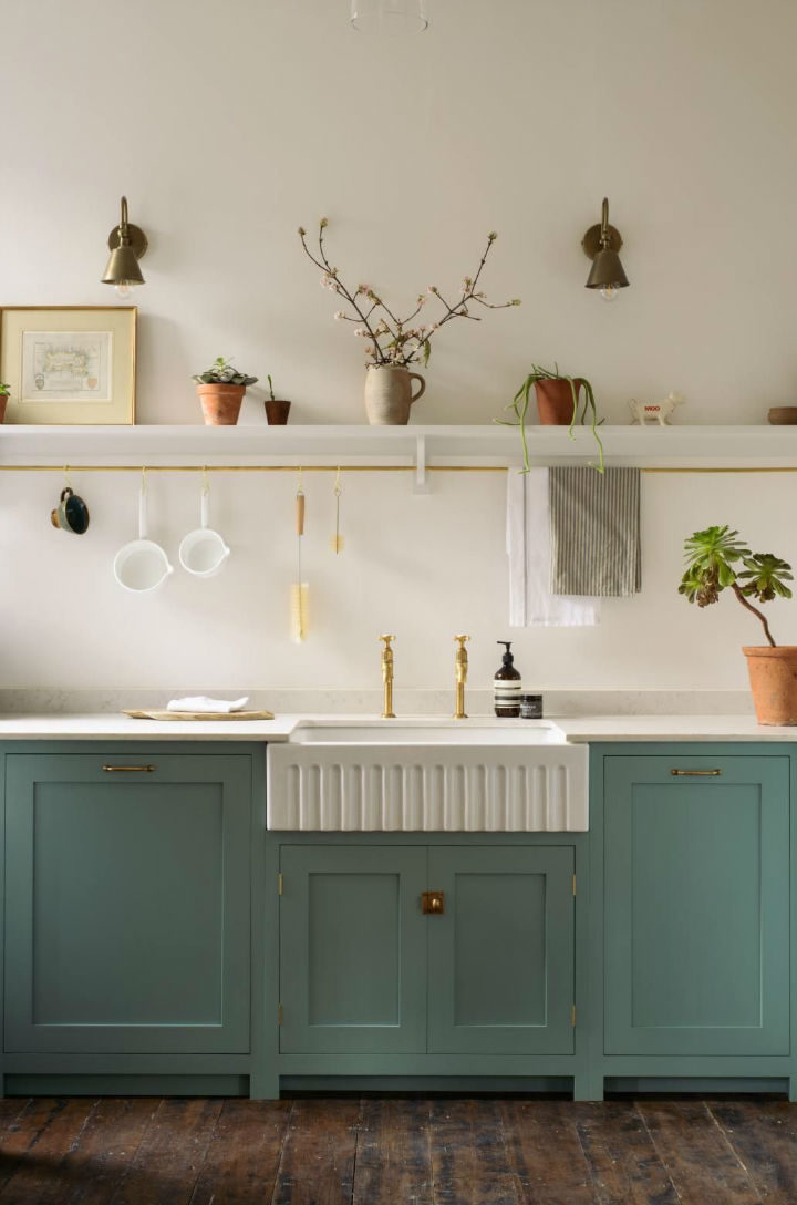 English Shaker Kitchen Design