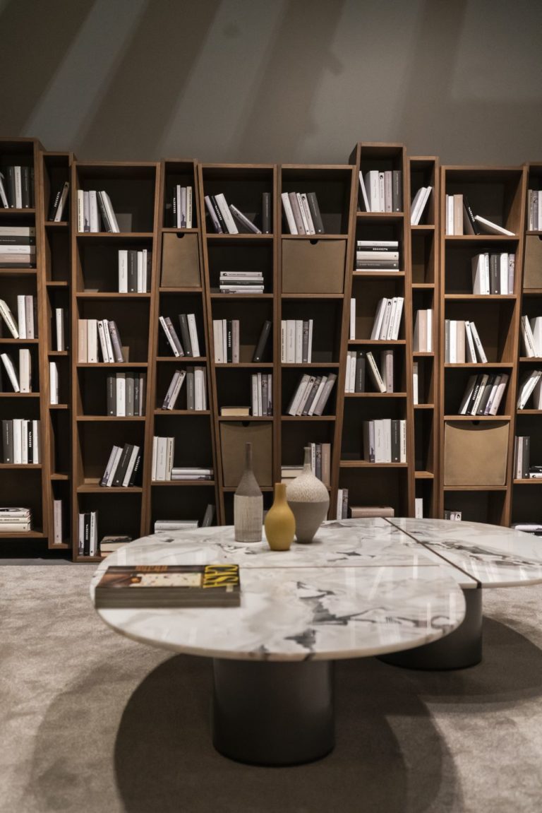Charming Ways To Integrate Bookshelves Into any Space