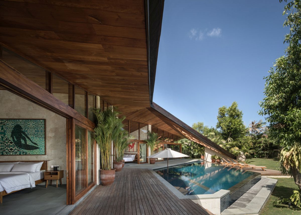 Among the materials used throughout the project is 100+ year old teak from Java and reclaimed ironwood from Kalimantan