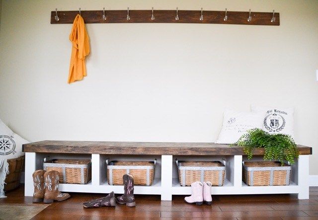 DIY Storage Bench Ideas That Perfectly Complete The Entryway