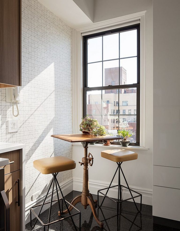 Space-Savvy Goodness: 10 Small Kitchens with Tiny Breakfast Zones