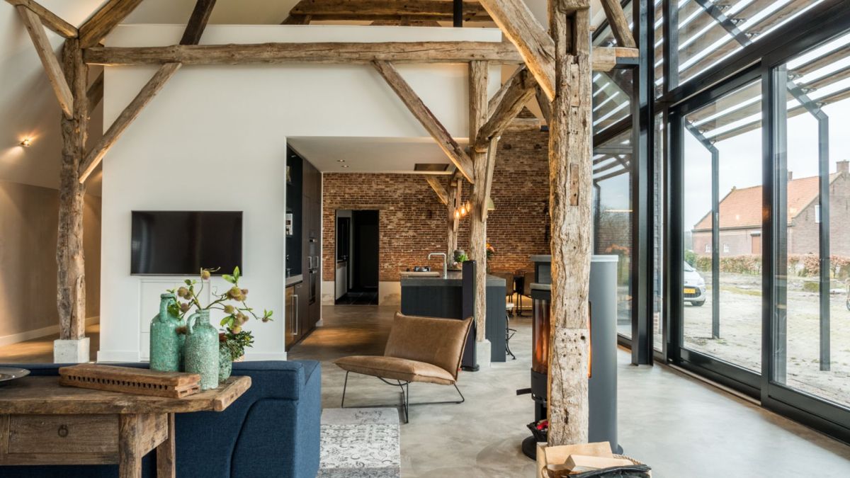 The interior living area is very bright and airy and enjoys a panoramic view of the surrounding landscape