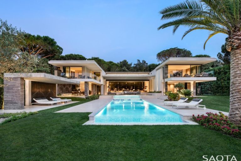 SAOTA’s Latest Creation Reveals A Wonderful Summer House In Saint Tropez