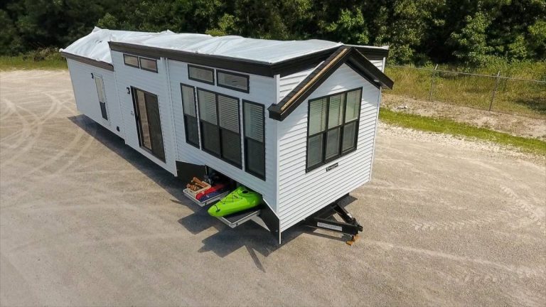 A New Craftsman-Style House On Wheels Ready For Adventure